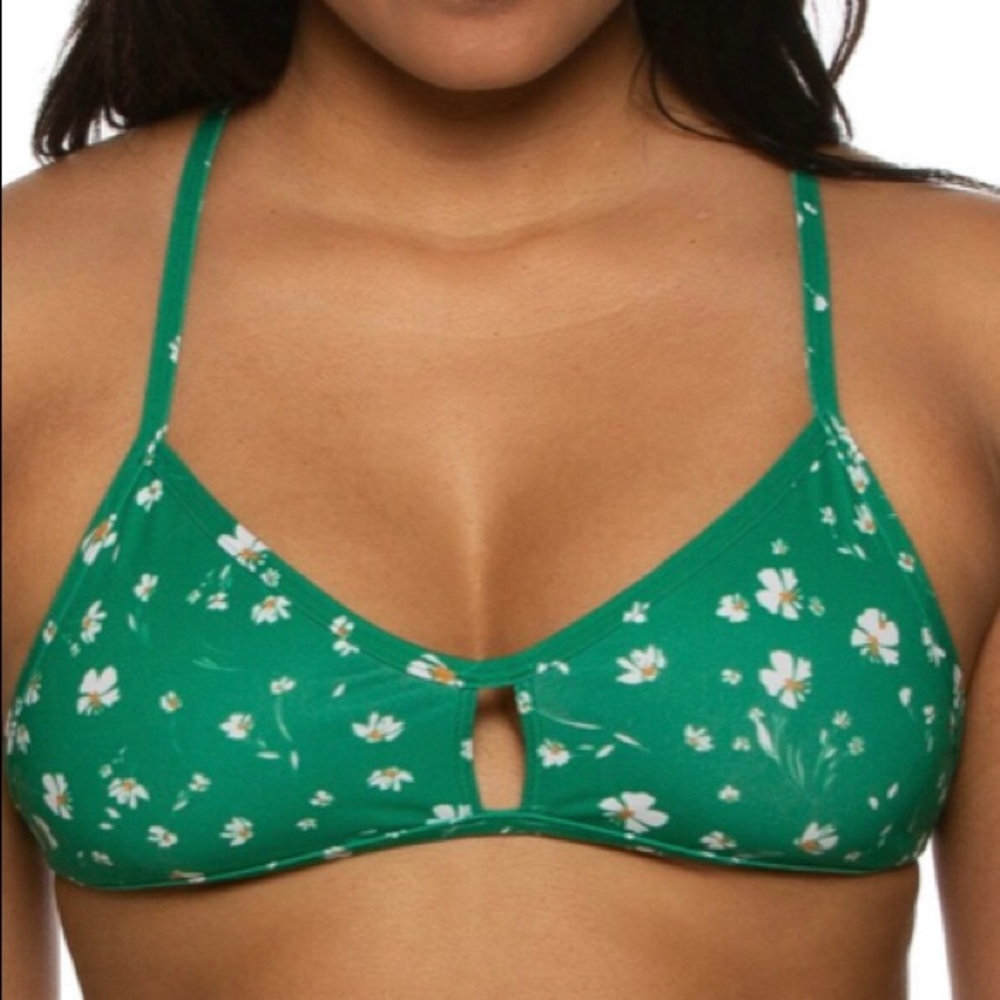 Jolyn Bennett 2 Bikini Top XL